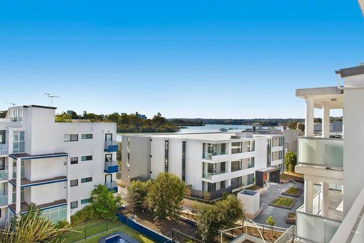 16 / 8 Bennett Street, Mortlake