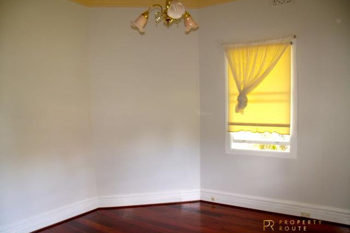 1 Clanalpine Street, Eastwood