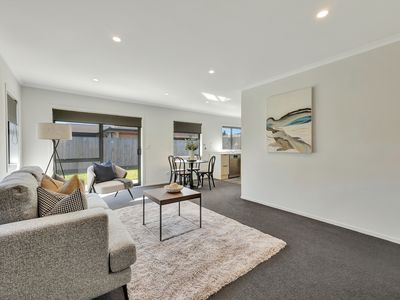 1 / 11 Forster Avenue, Hillcrest