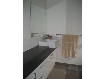 25 Moss Road, Leopold