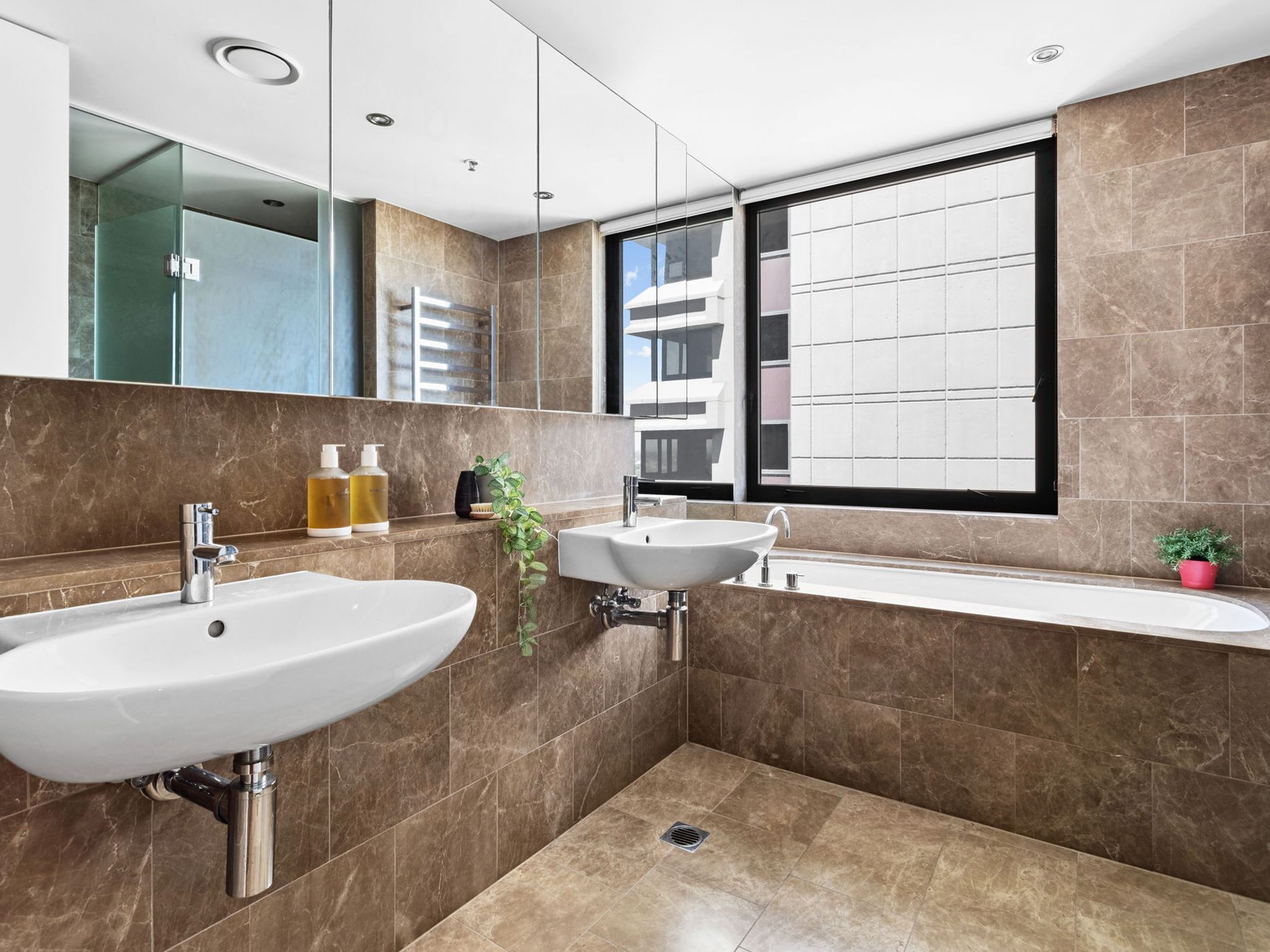 2803 / 157 Liverpool Street, Sydney