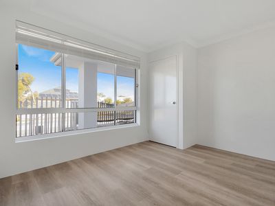 68 Leeward Avenue, Eglinton