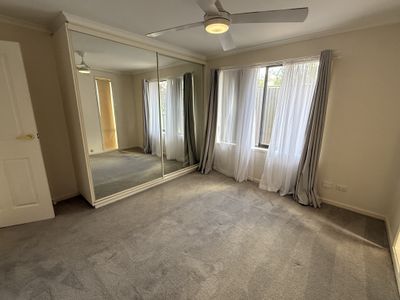 27 Chilvers Place, Griffith