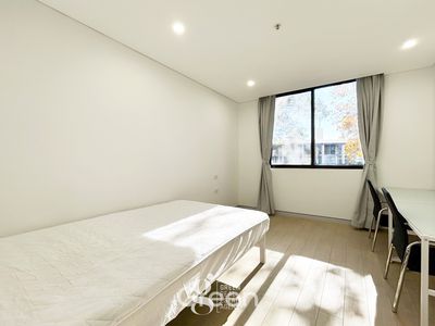 12 Collett Parade, Parramatta