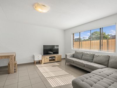 5 / 5-7 Bowen Street , Huskisson