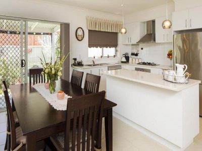 30 Barnett Drive, Kangaroo Flat