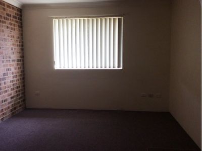 2 / 9 Melinda Grove, Lake Heights