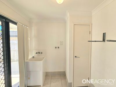 35 Magellan Circuit, Urraween