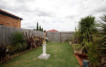 33 Hartsmere Drive, Berwick