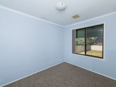 35 Wettenhall Circuit, Calwell