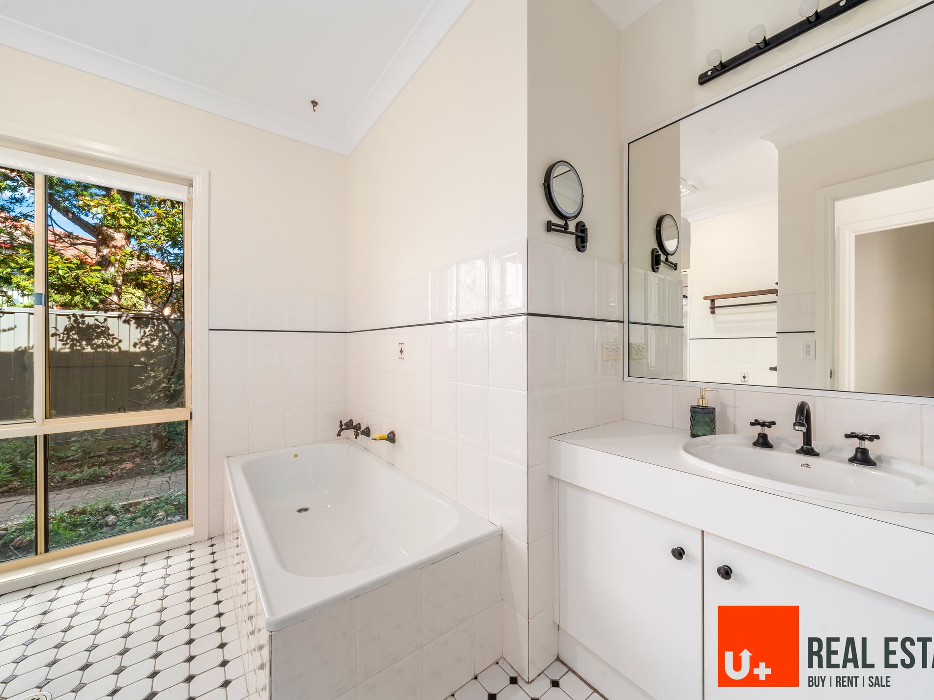 104 Ivo Whitton Circuit, Kambah