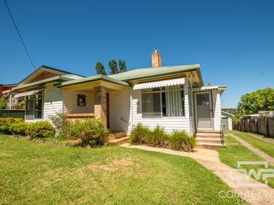 30 Lawrance Street, Glen Innes