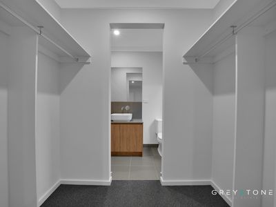 34 Maradona Boulevard, Deanside