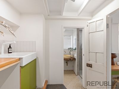 537 Ashmore Road, Ashmore