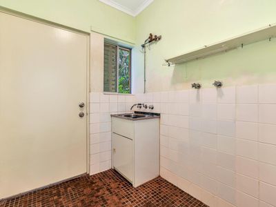 15 Baldwin Drive, Woodroffe