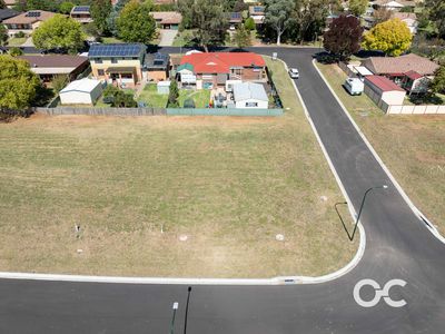 1 - 18  Burdett Grove , Kelso