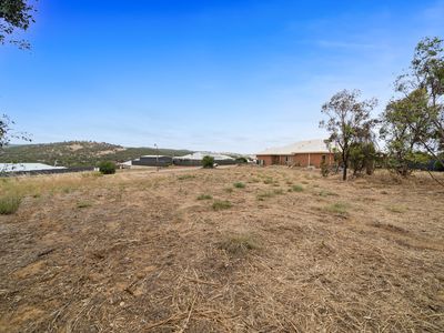 40 Tomkins Bend, Nunile