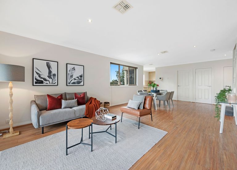 10 / 19 Cambridge Street, Box Hill