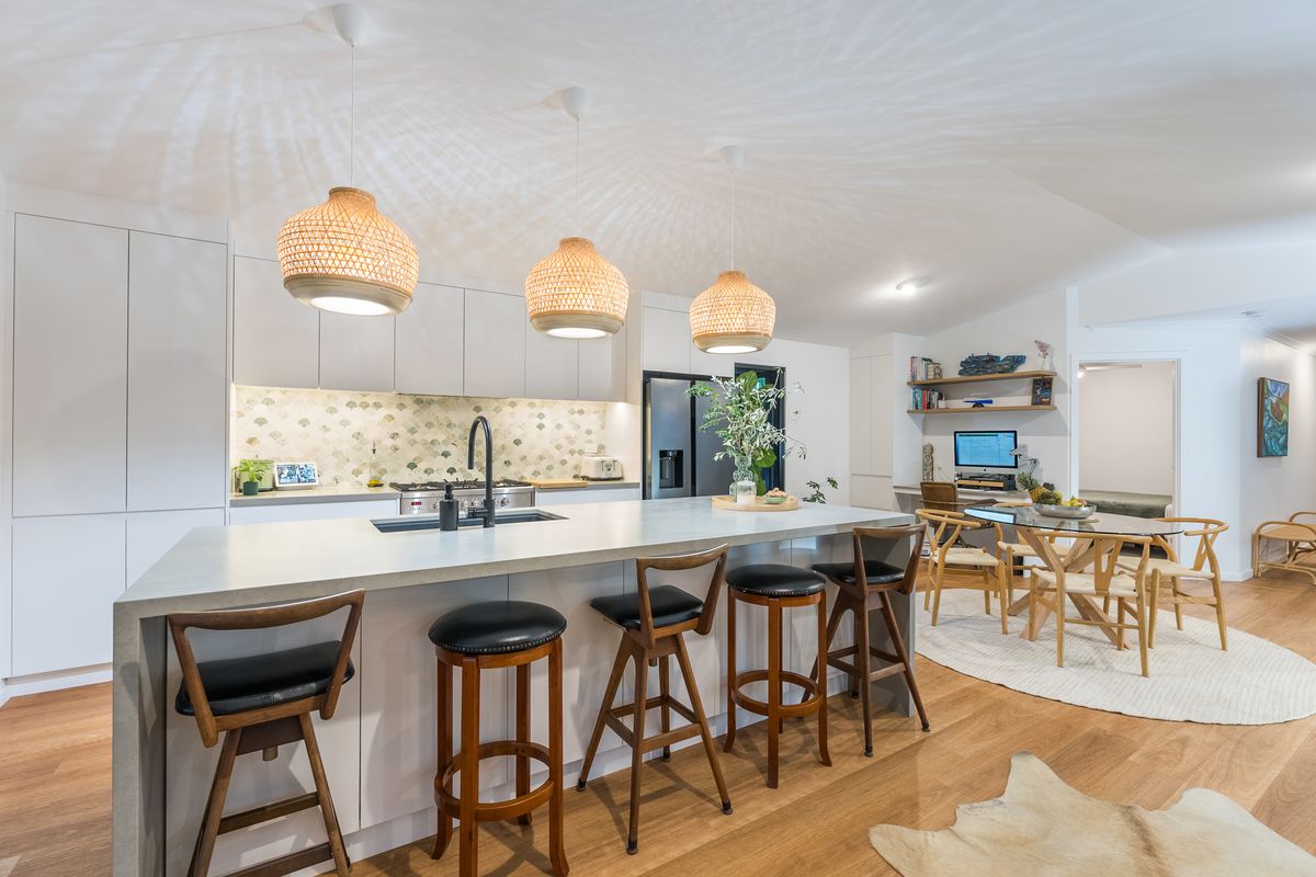 6 Lakeside Way, Lennox Head