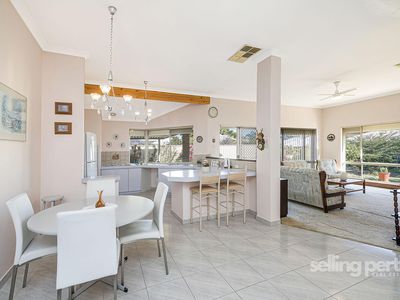 16 Berry Court, Bassendean