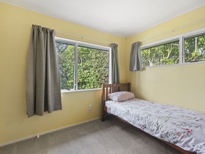 35 Rifleman Rise, Unsworth Heights