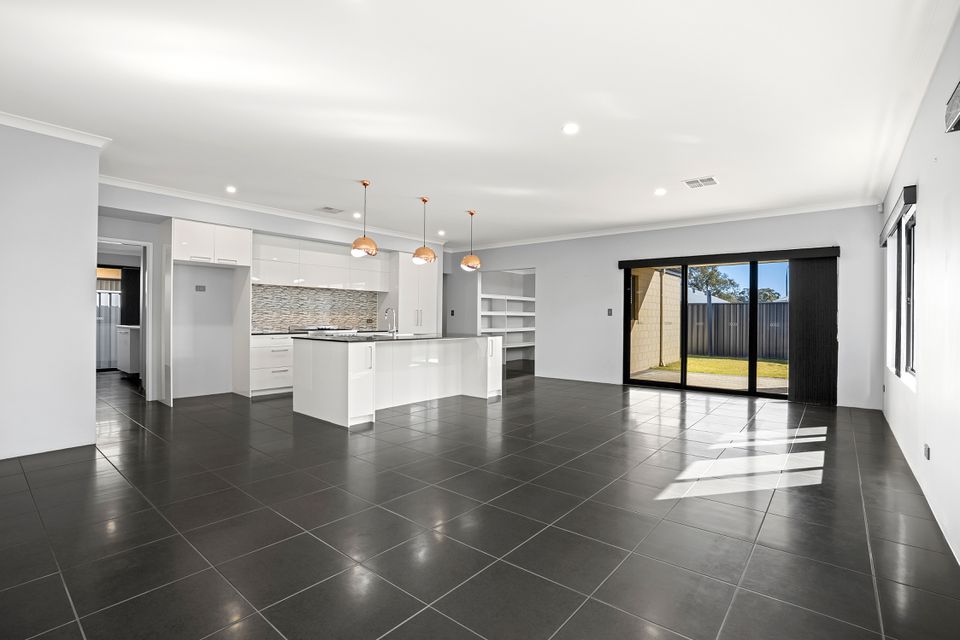 9 MARRARA STREET, Baldivis
