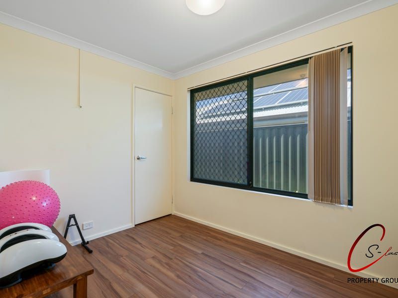 26 Salerno Approach, Piara Waters