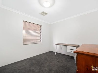 37 Roscoe Turn, Rockingham