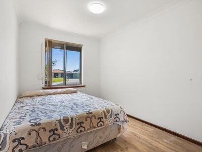 6 Breaden Drive, Cooloongup