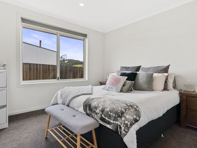1 / 4 Dorgan Court, Cygnet