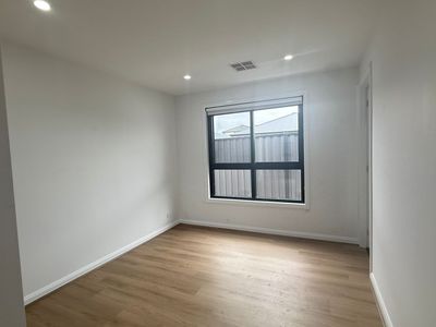 36 Stacey Parade, Mount Cottrell