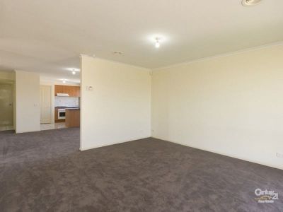 19 Mingay Court, Cranbourne West