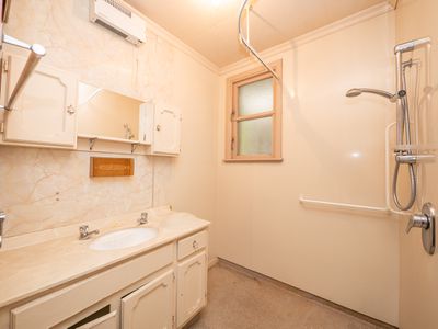 184 Main South Road, Green Island