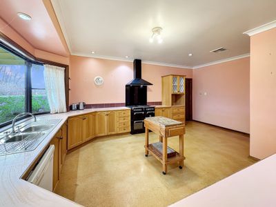 1 Stanley Cr, Quirindi