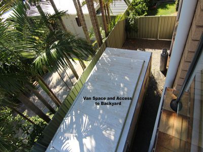 13 Lake Vista Crescent, Forster