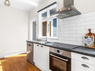 8 Walsall Street, Addington