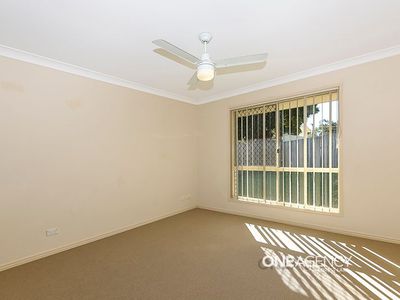 9 McKerrow Crescent, Goodna