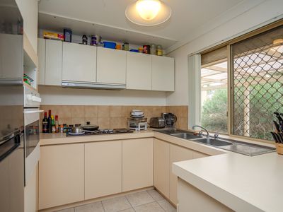 2 / 18 Lathwell Street, Armadale