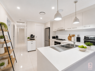 24 & 24A Bradman Drive, Woongarrah