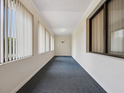 1 / 18 Southbar Road, Karabar