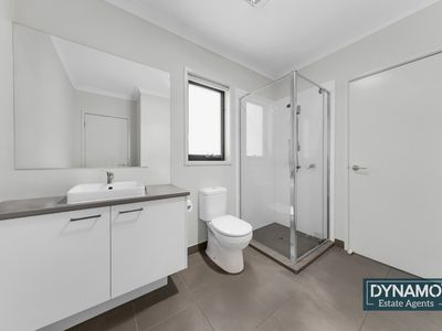 7 Sugar Glider Way, Craigieburn