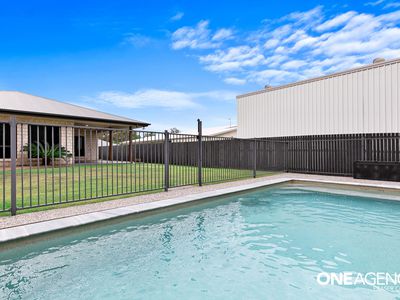 5 Jordan Close, Urangan