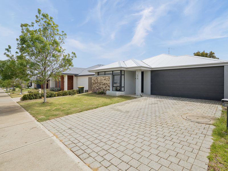 34 Gallon Way, Byford