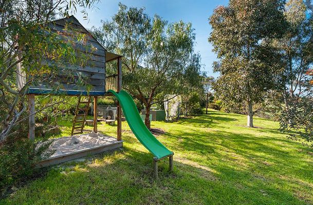 15 Creasey Court, Bulla