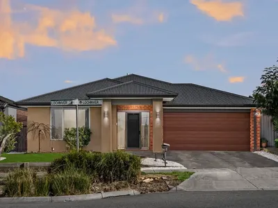 10 Lochinver Street, Wollert