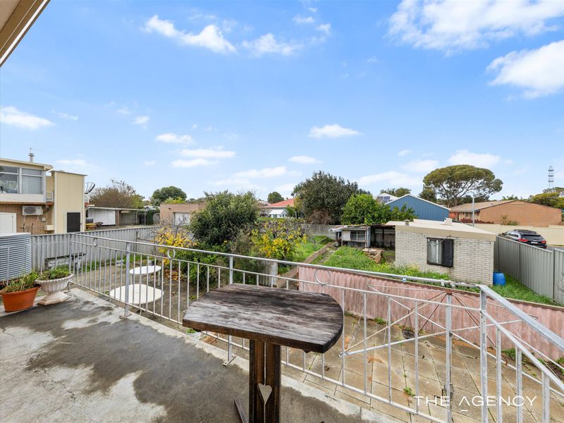 16 Young Place, Hamilton Hill