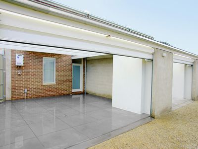 1 / 37 Spring Street, Geelong West