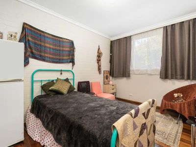 1 / 2 Worwong Avenue, Somerville