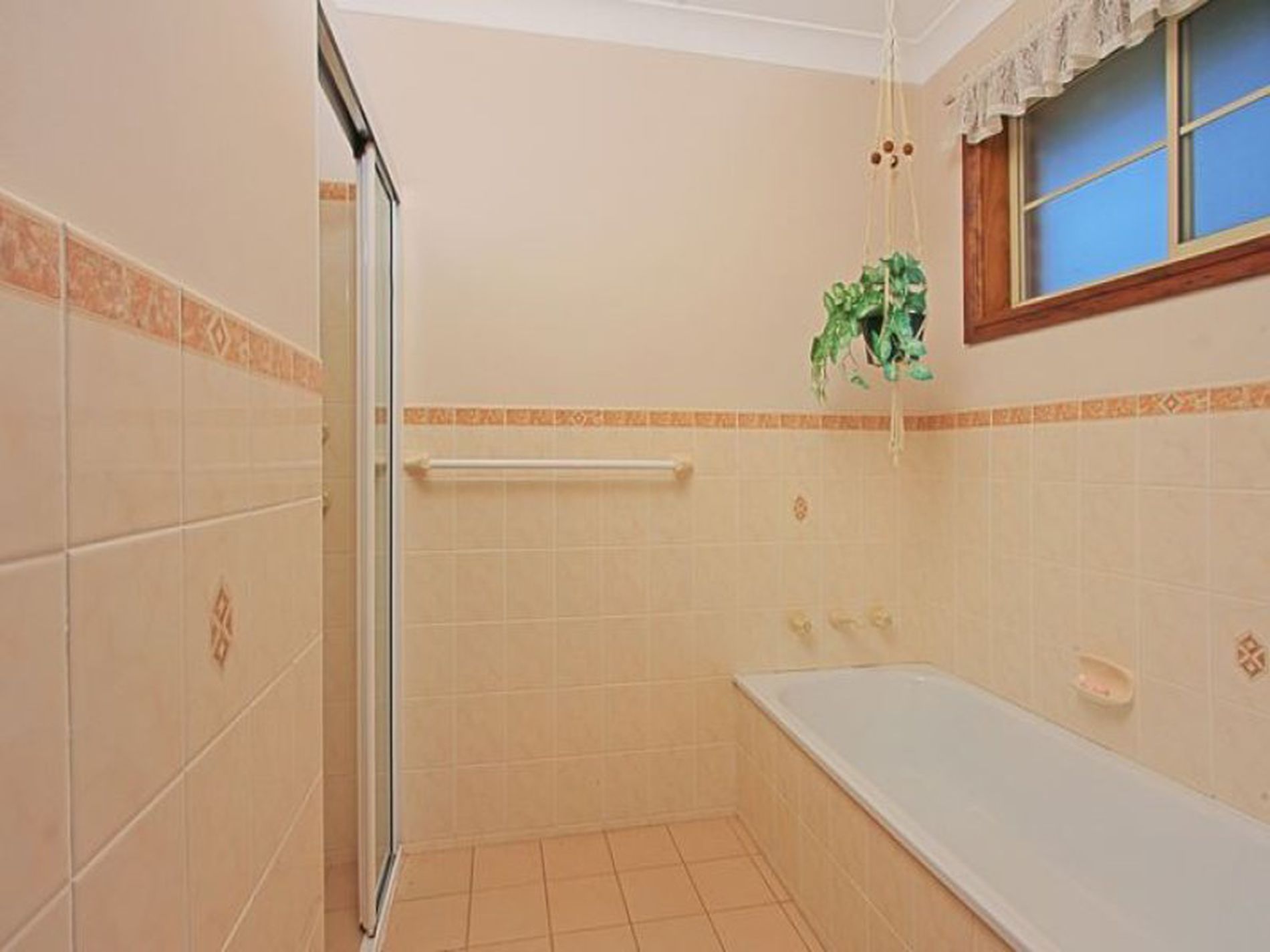 6 Abbey Road, Ulladulla