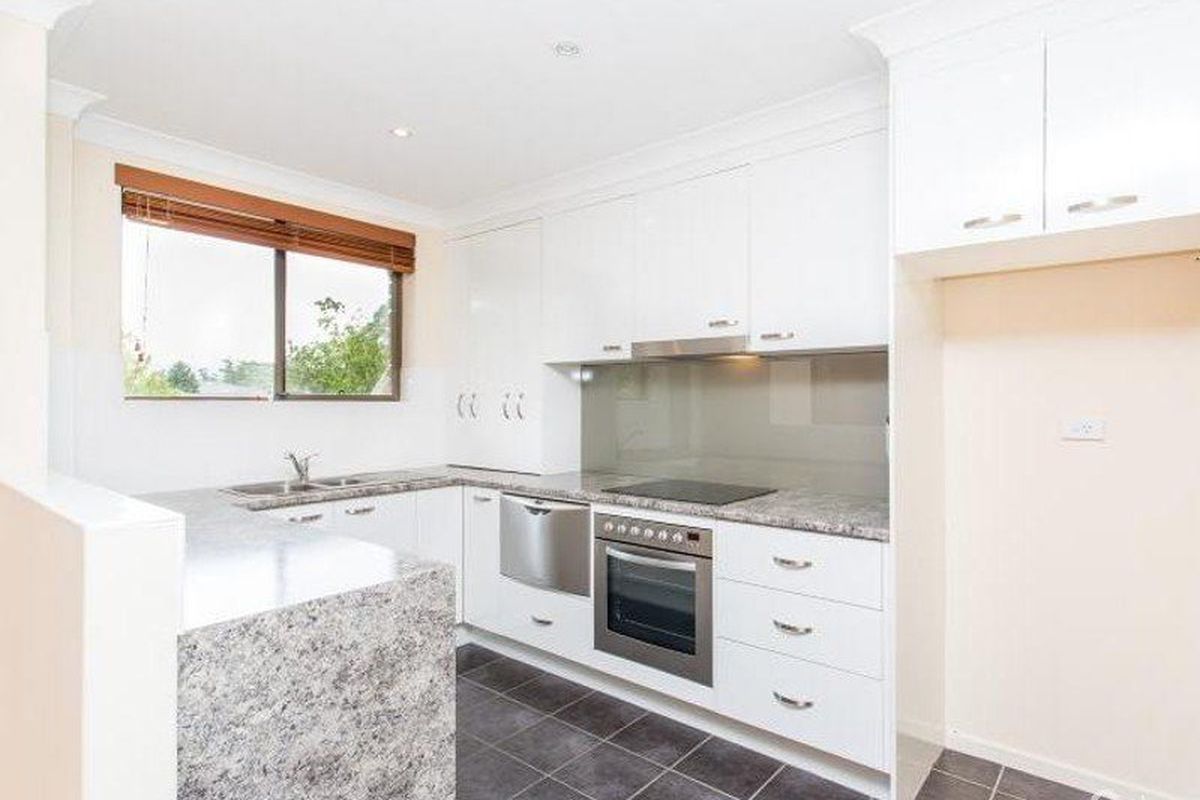 3 / 205 Albany Street, Point Frederick